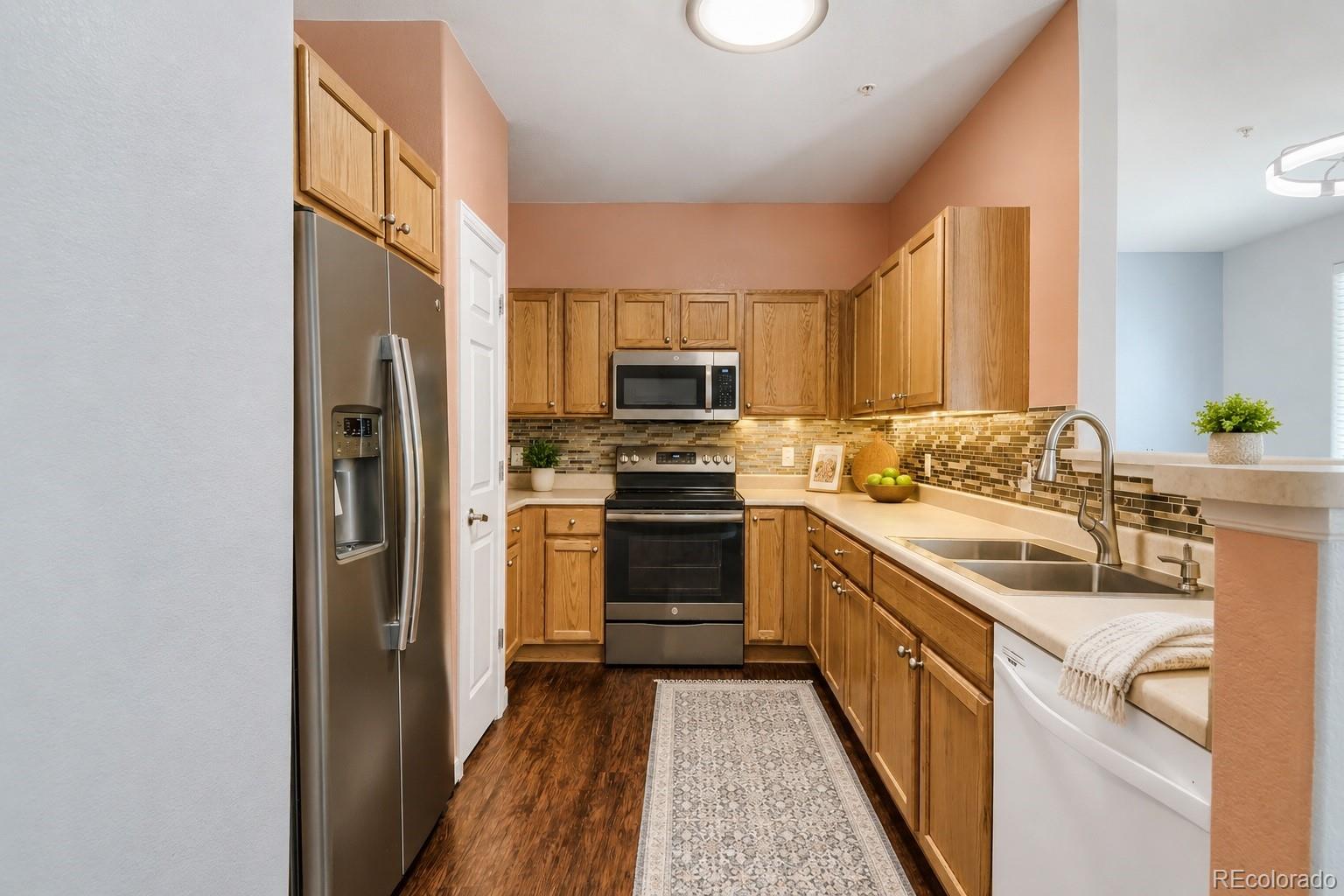 5255 Memphis Street Unit: 1204
