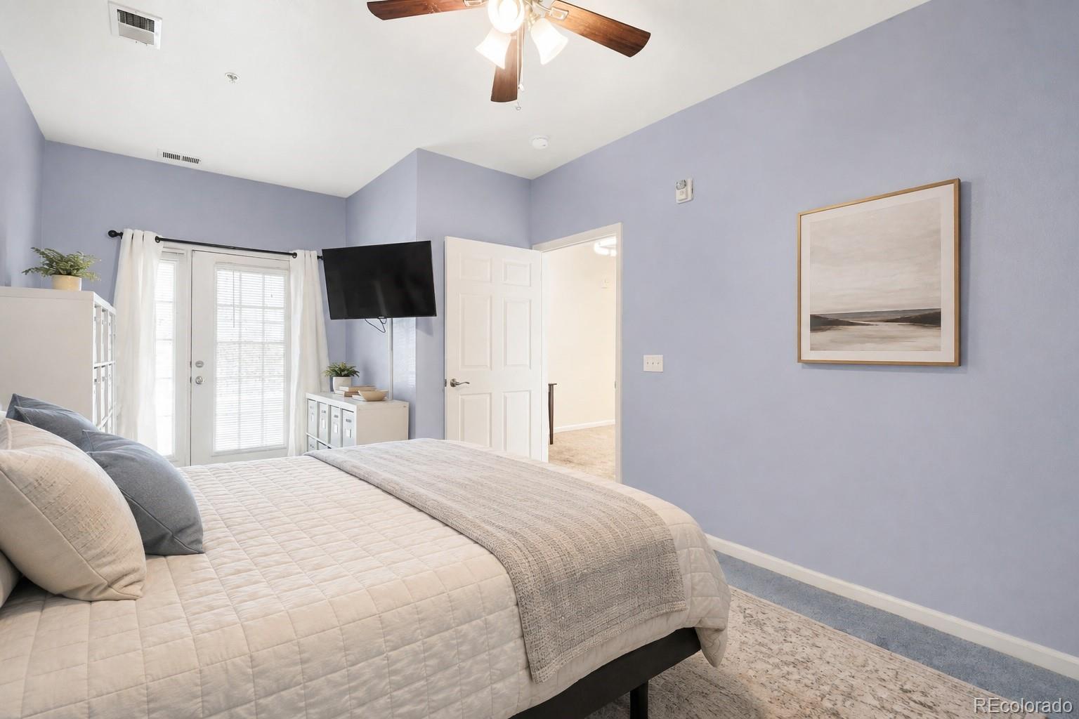 5255 Memphis Street Unit: 1204
