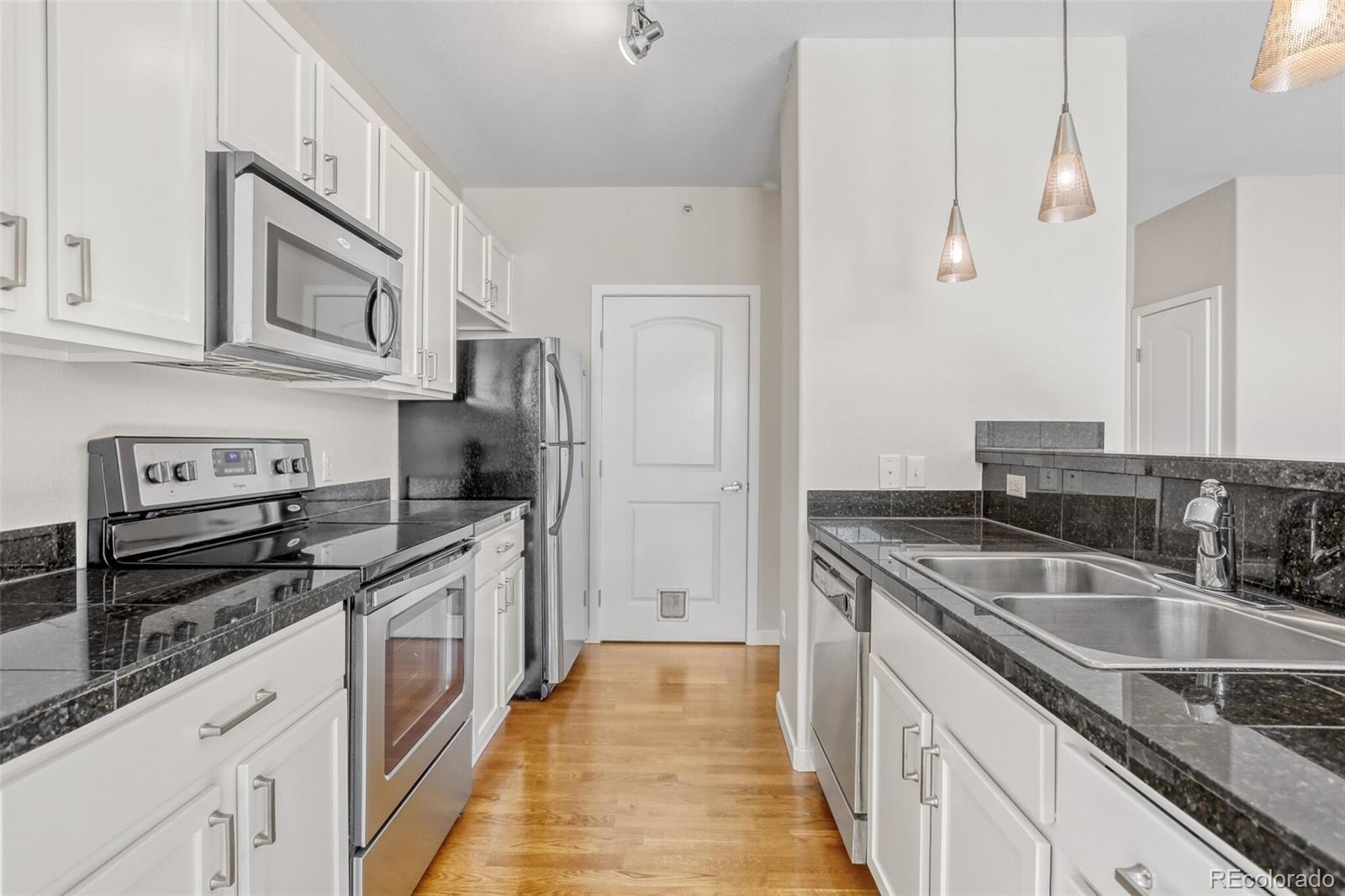 13456 Via Varra Unit: 411