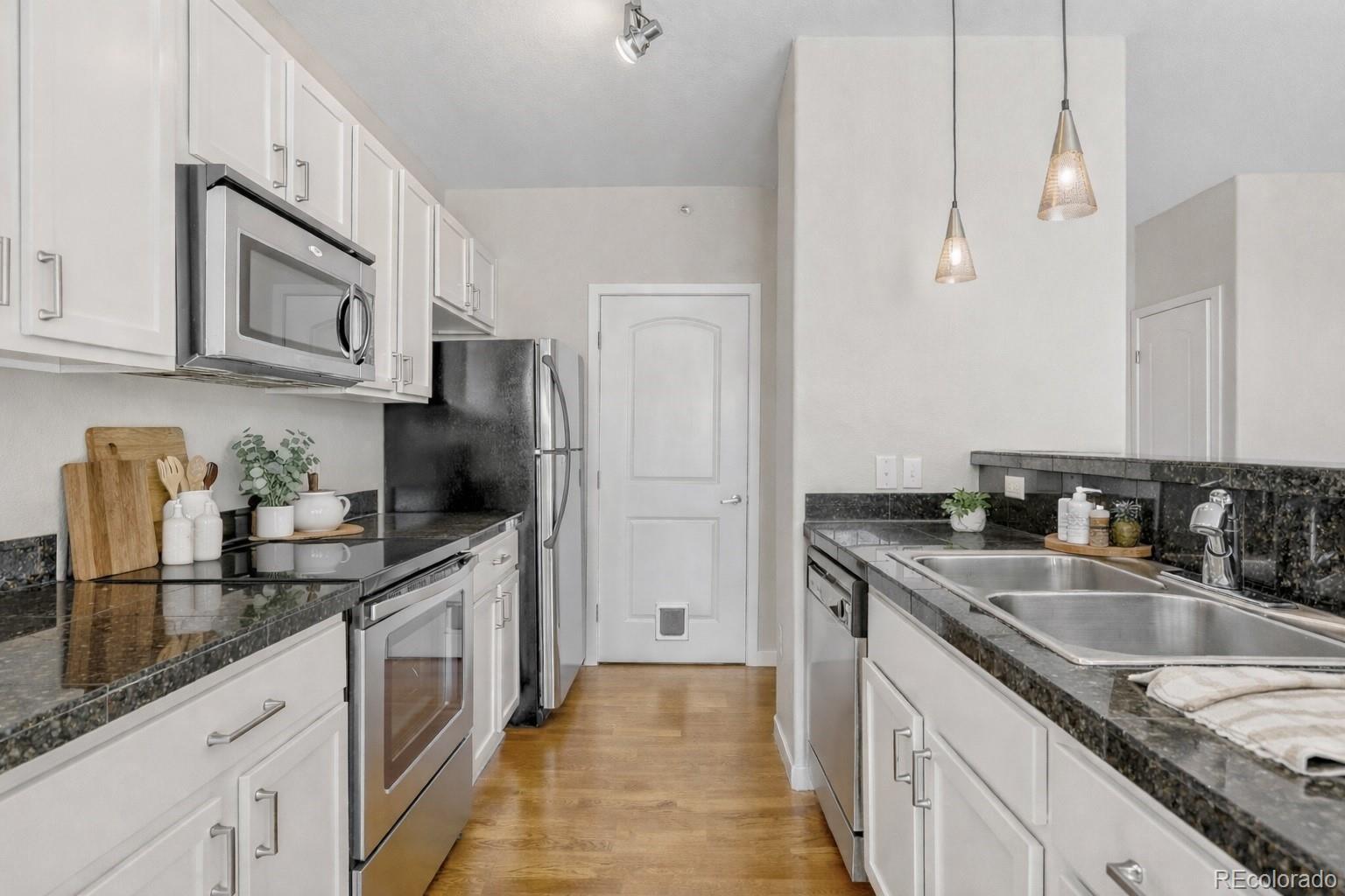 13456 Via Varra Unit: 411