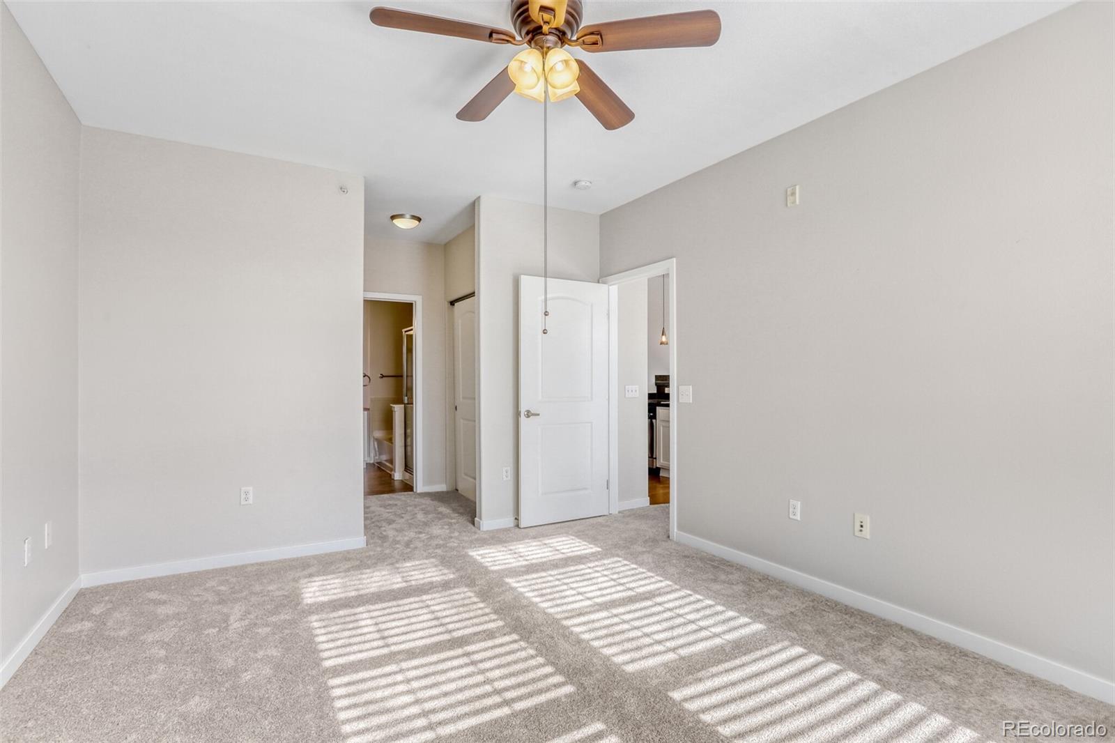 13456 Via Varra Unit: 411