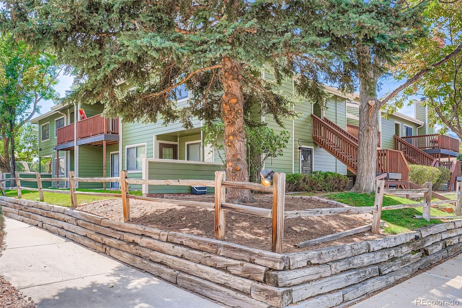 540 S Forest Street Unit: 3-204