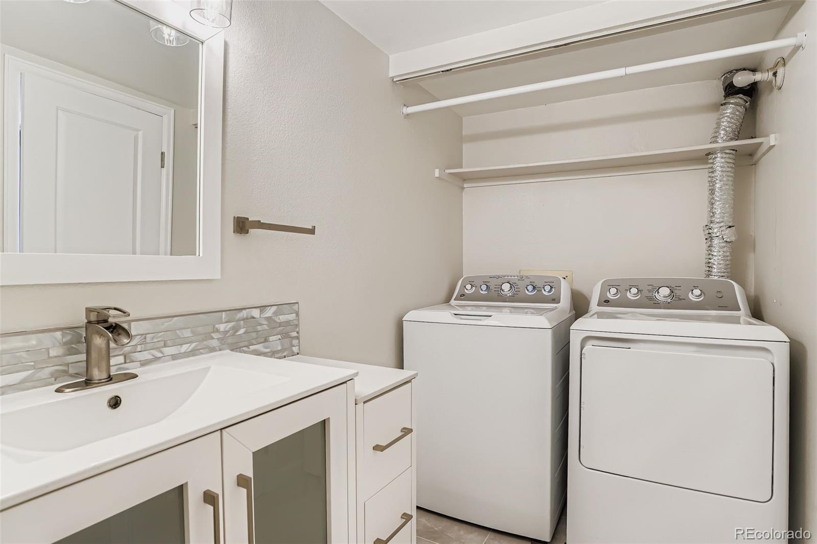 540 S Forest Street Unit: 3-204
