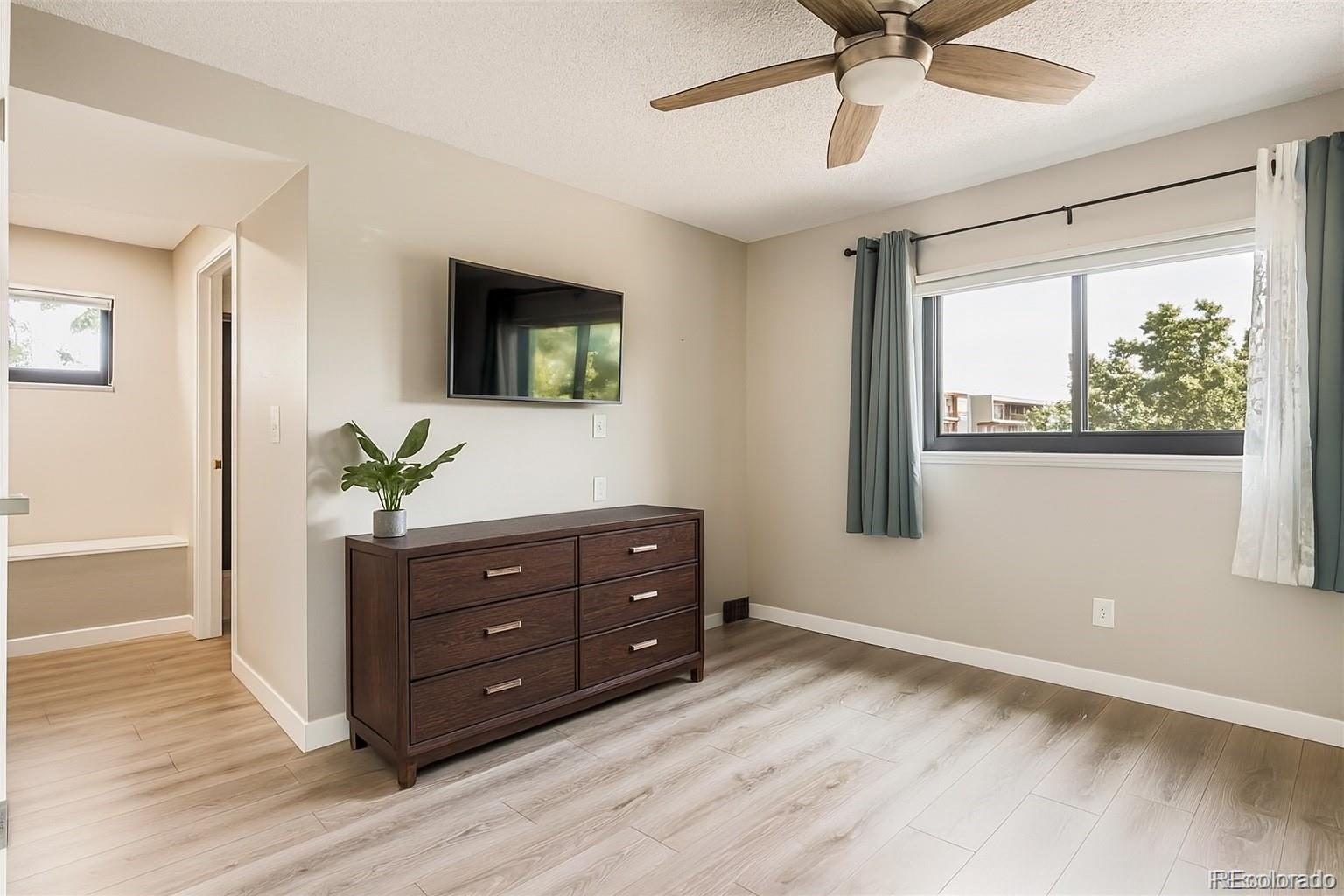 540 S Forest Street Unit: 3-204