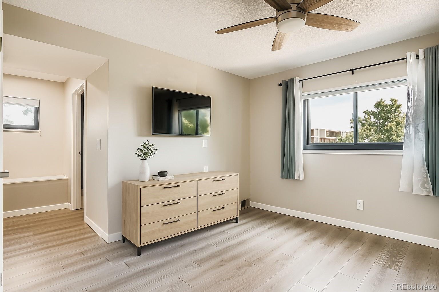 540 S Forest Street Unit: 3-204