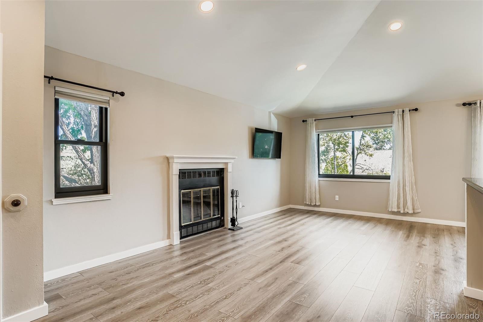540 S Forest Street Unit: 3-204