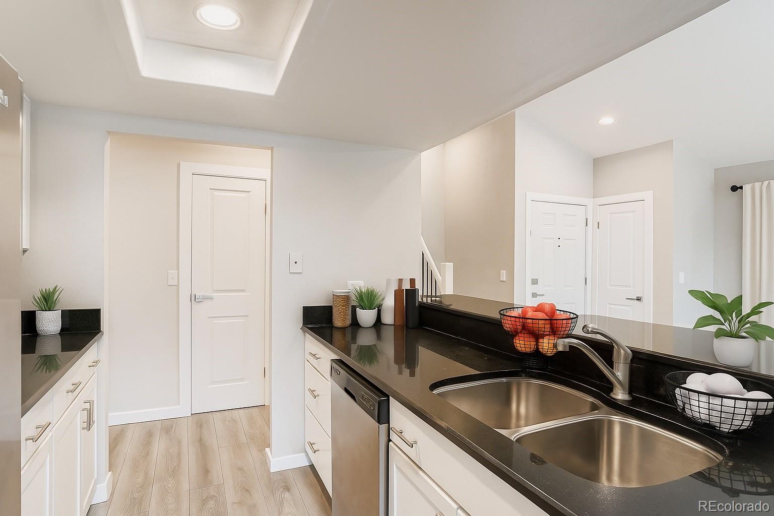 540 S Forest Street Unit: 3-204