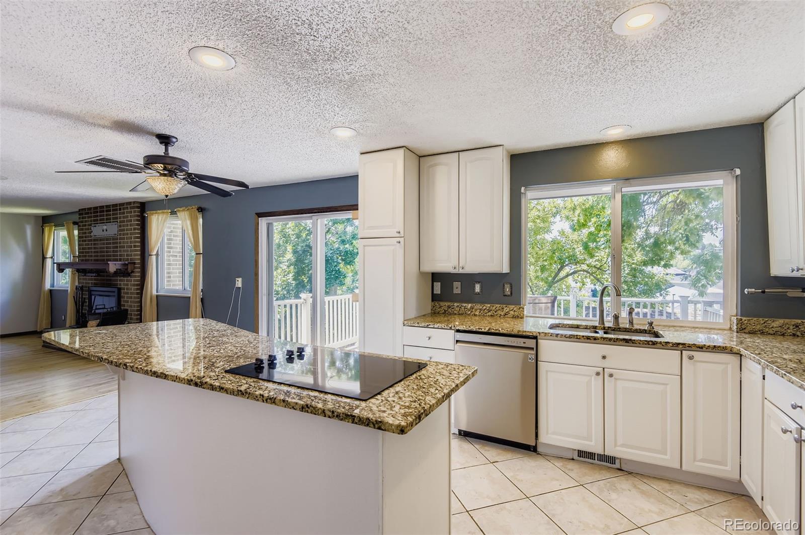 8150 W Calhoun Drive