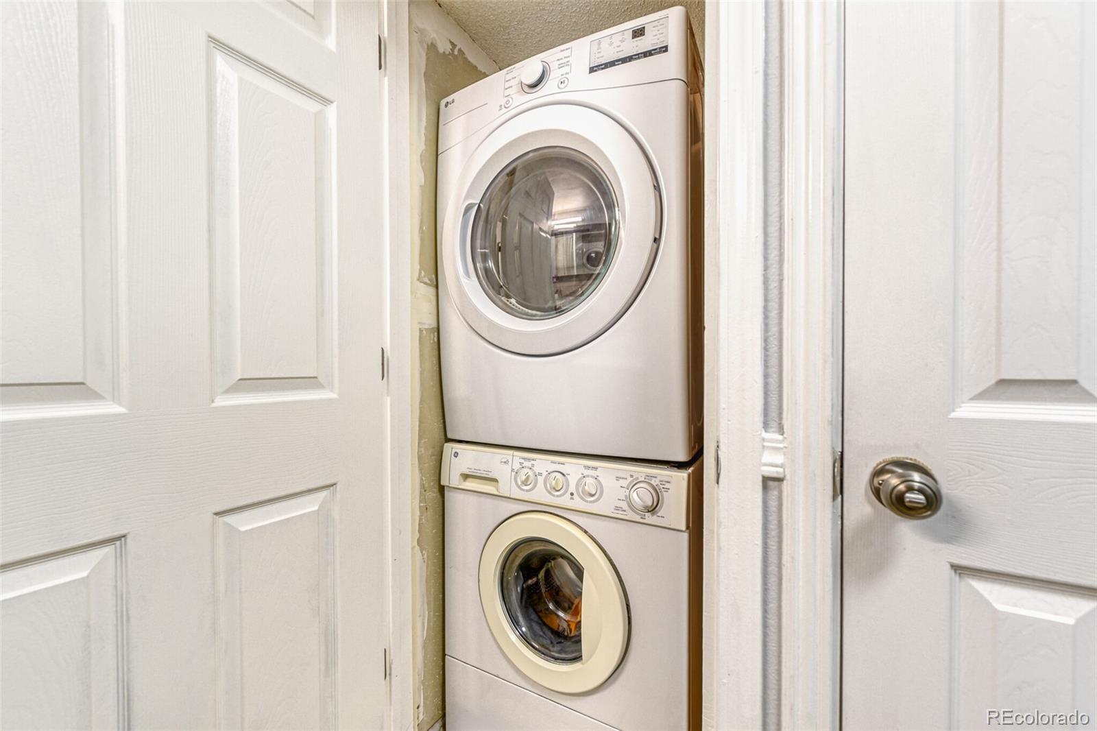 5745 W Atlantic Place Unit: 104