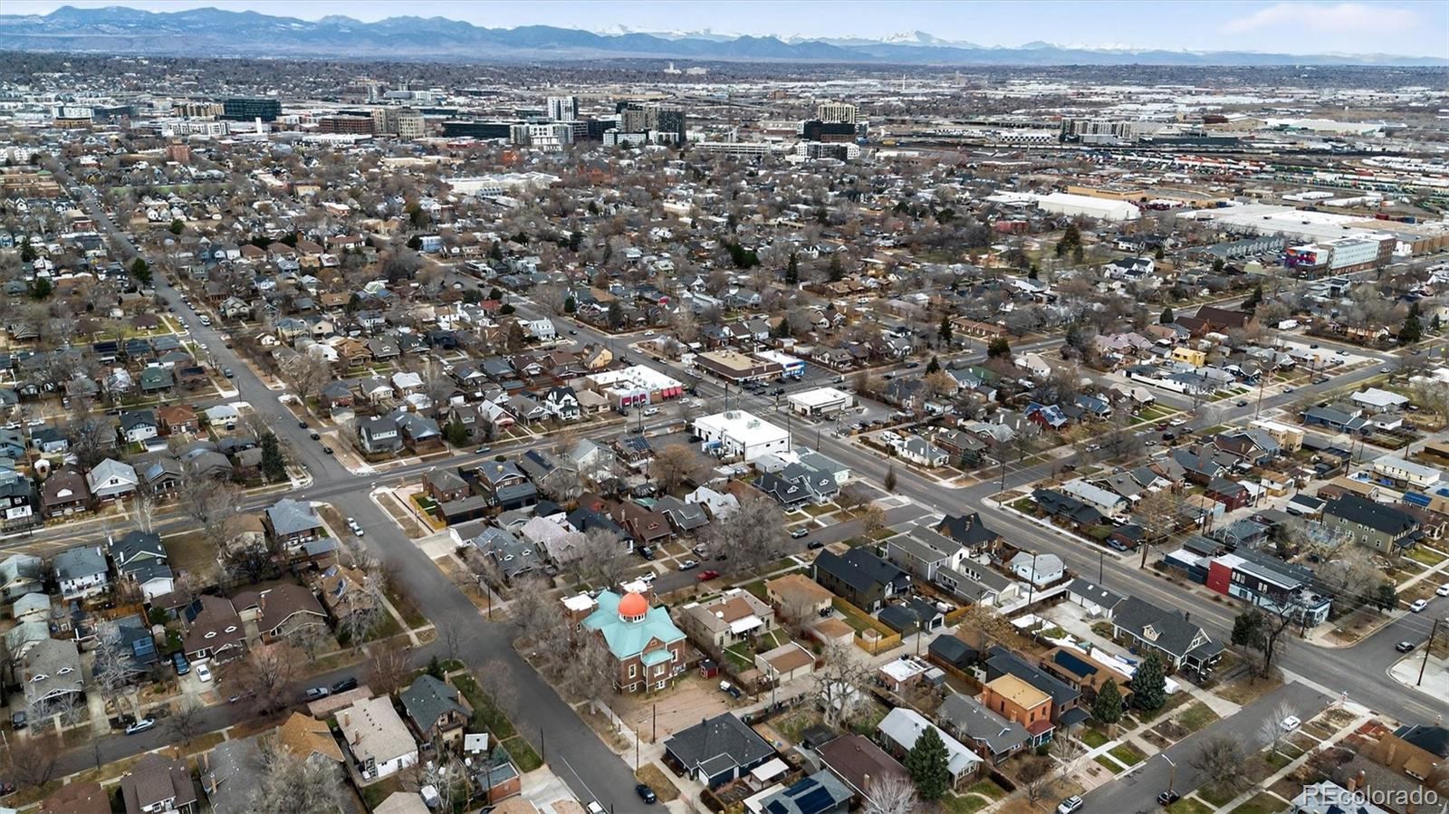 3314 N Josephine Street