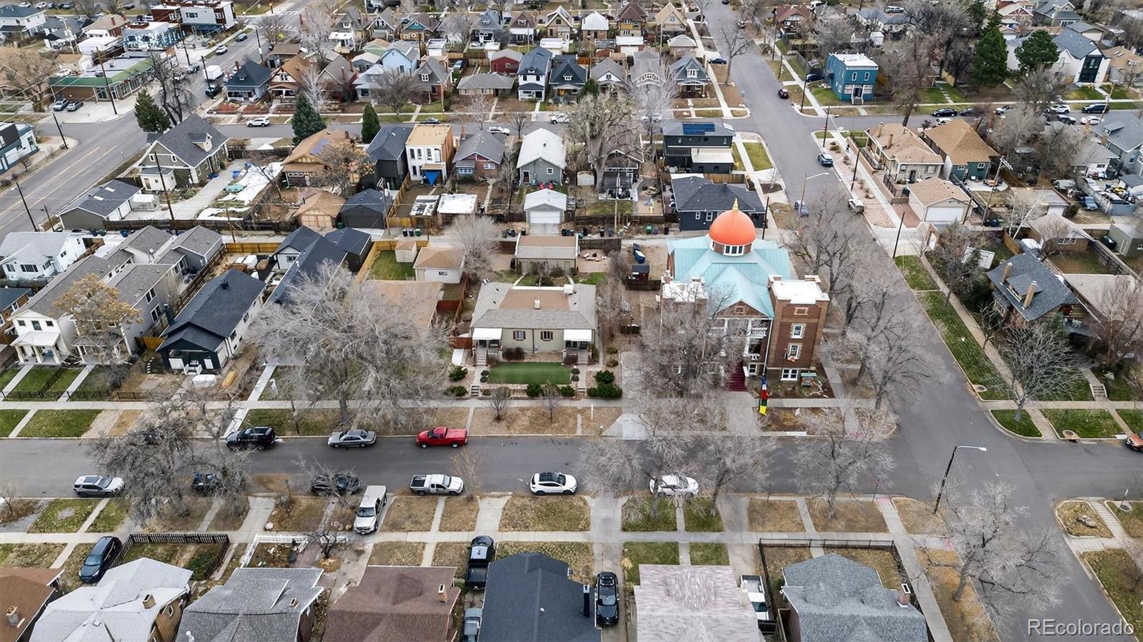 3314 N Josephine Street