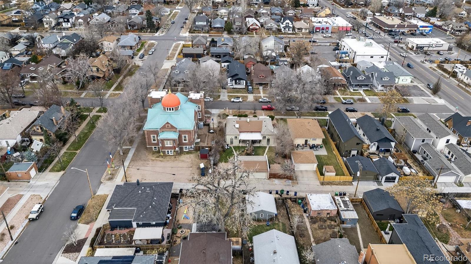 3314 N Josephine Street