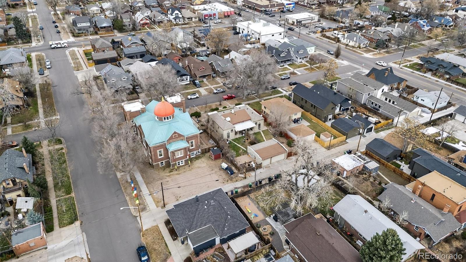 3314 N Josephine Street