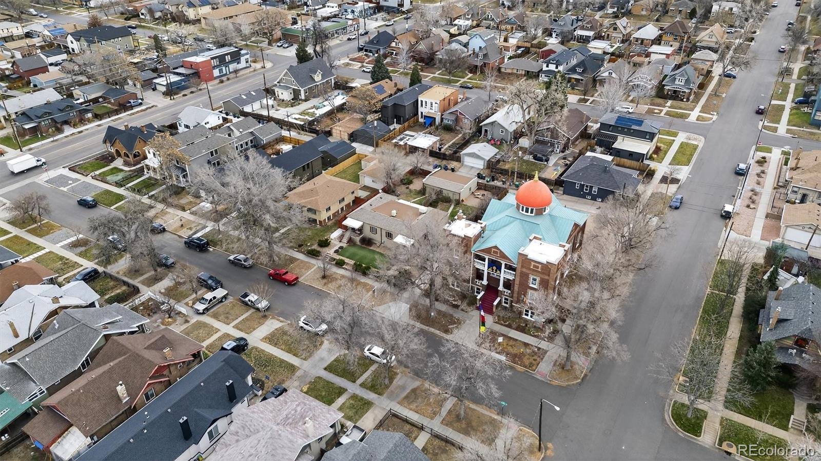 3314 N Josephine Street