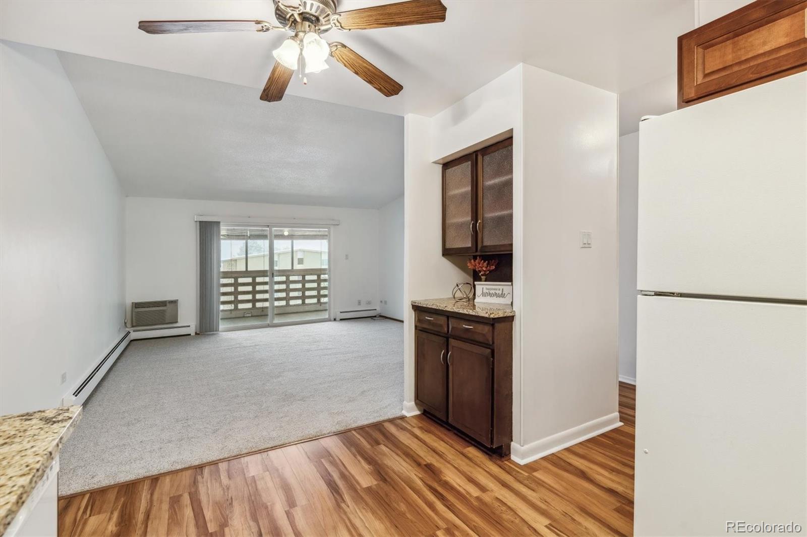 610 S Alton Way Unit: 8D
