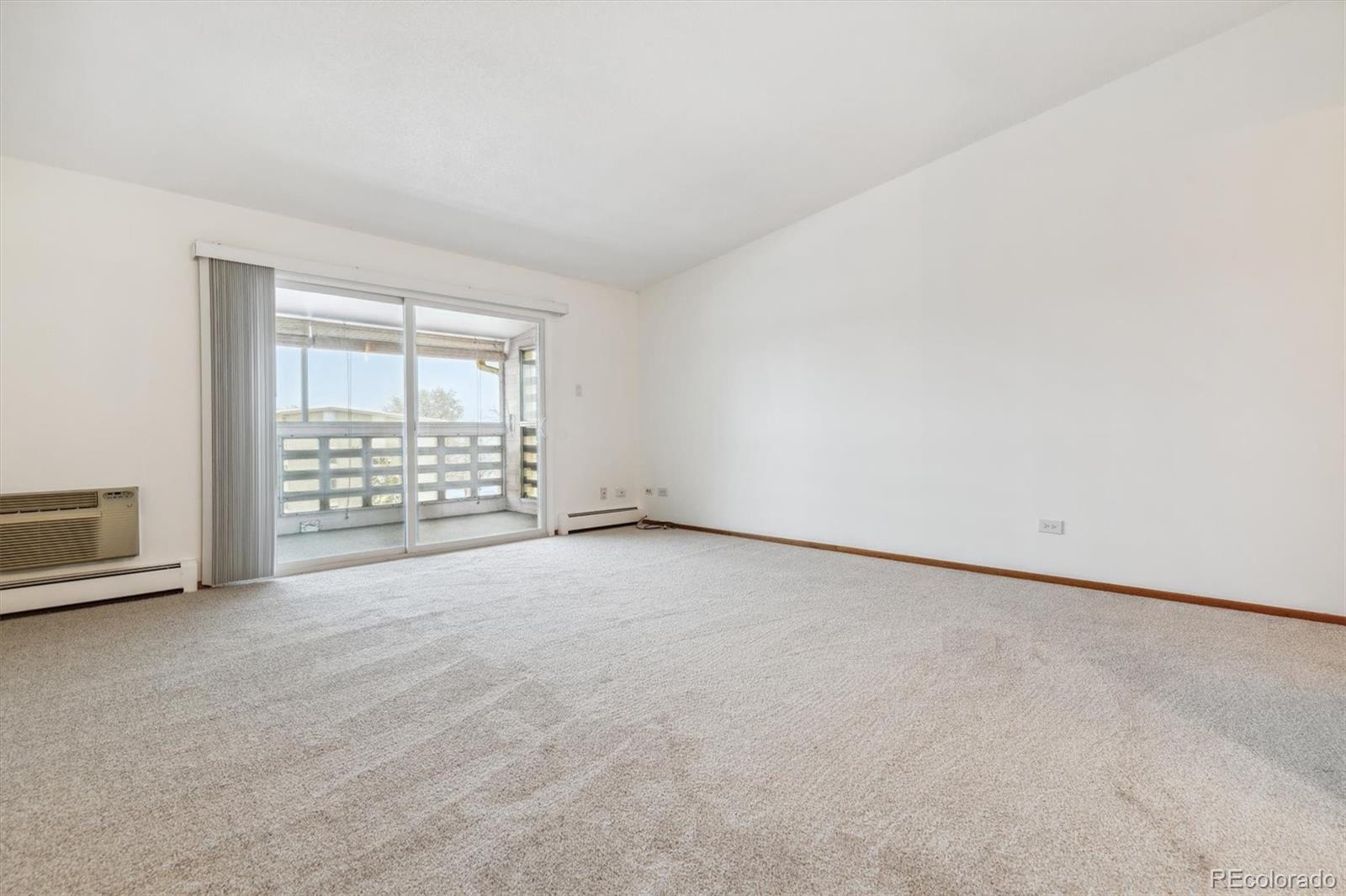 610 S Alton Way Unit: 8D