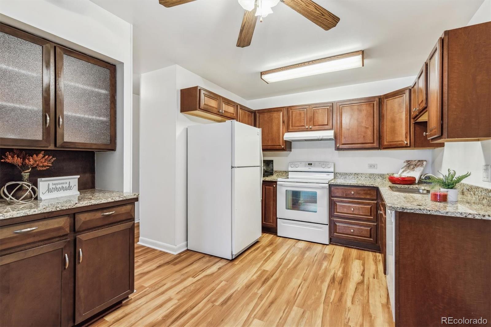 610 S Alton Way Unit: 8D
