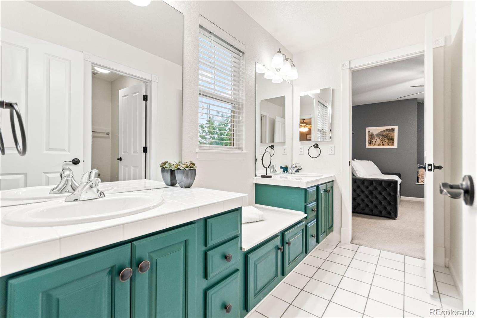 3075 Greensborough Drive