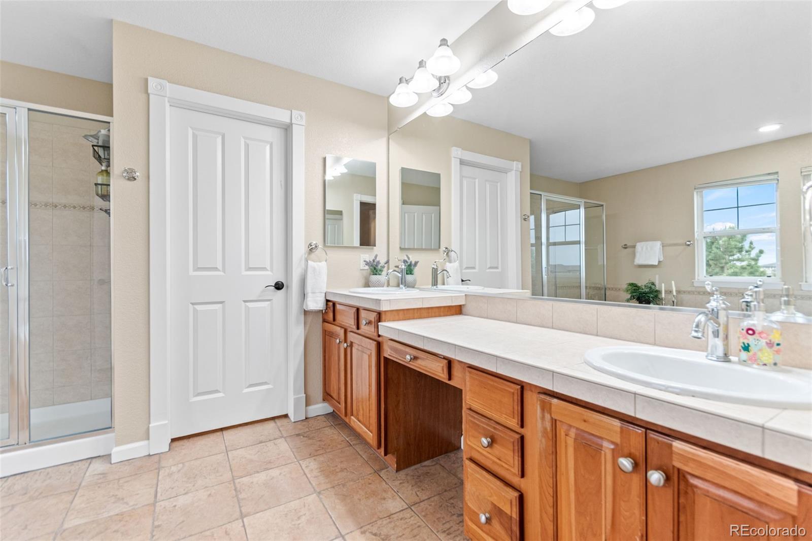 3075 Greensborough Drive