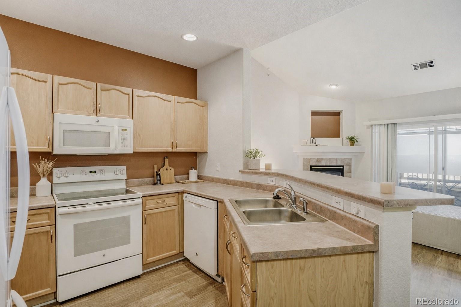 9692 W Coco Circle Unit: 304