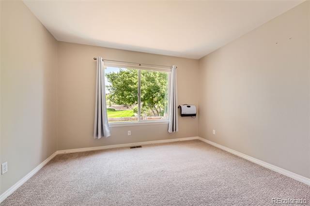 3416 Hawthorne Drive