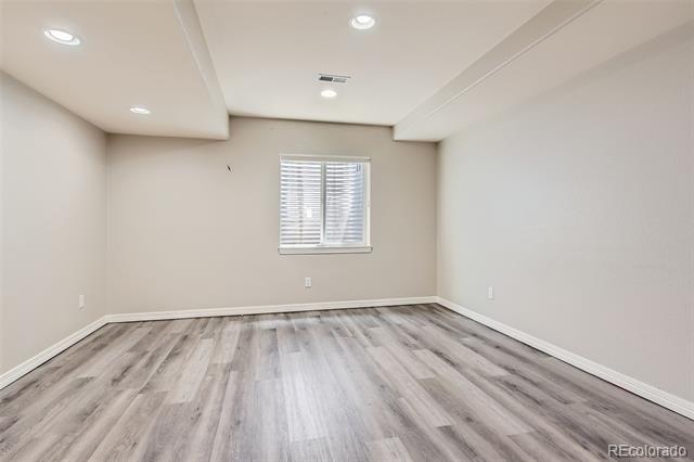 3416 Hawthorne Drive