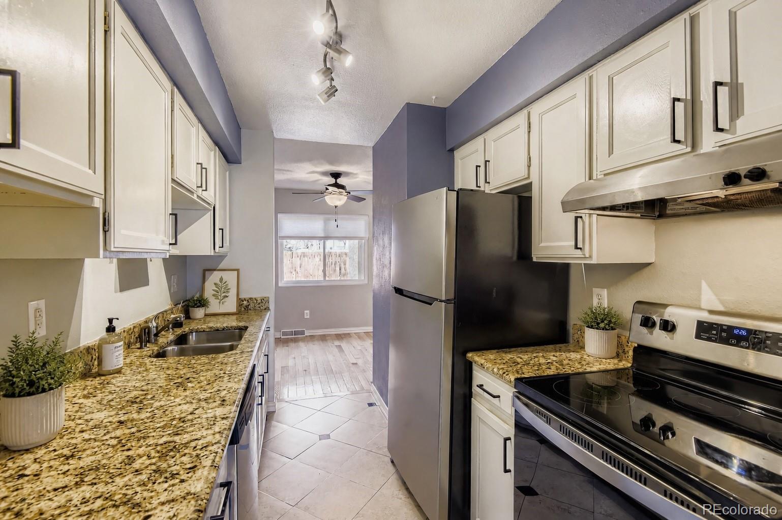 1060 S Parker Road Unit: 25