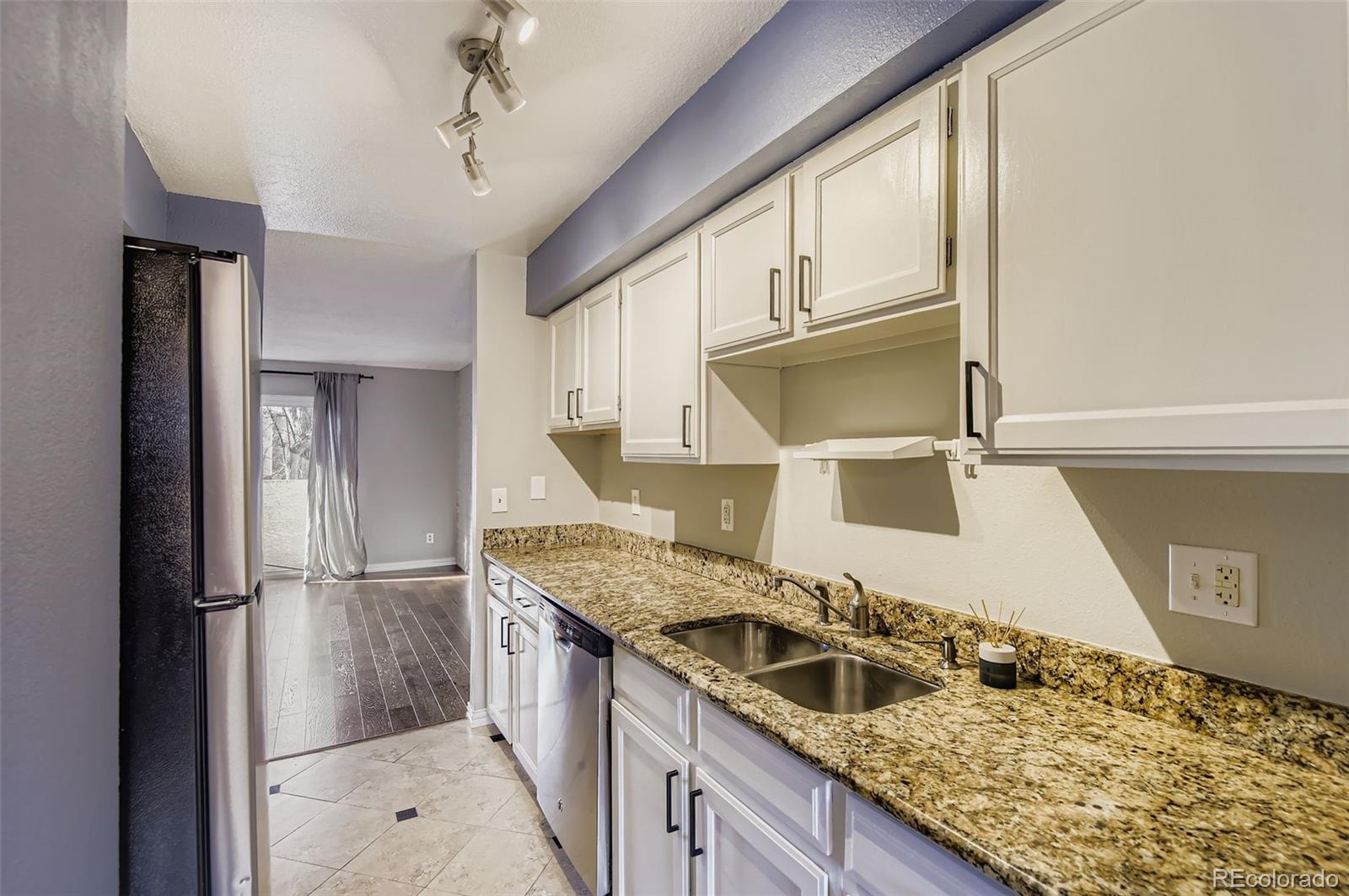 1060 S Parker Road Unit: 25