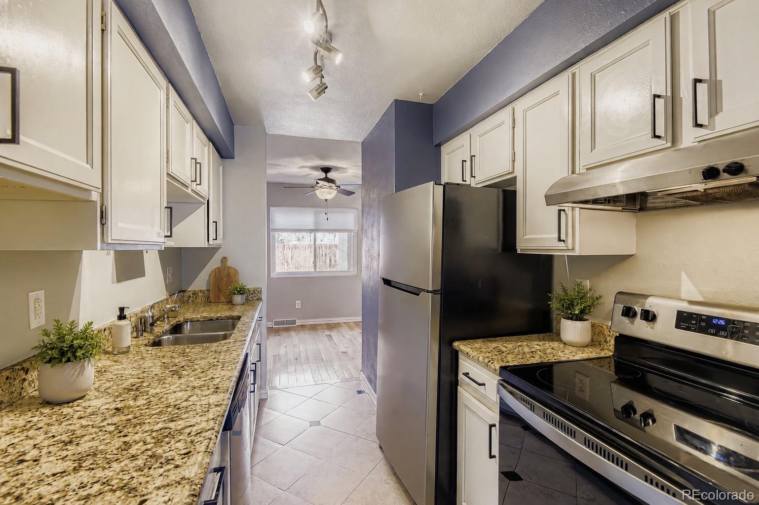 1060 S Parker Road Unit: 25