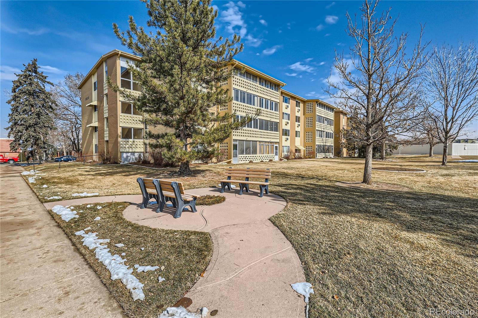 9300 E Center Avenue Unit: 3A