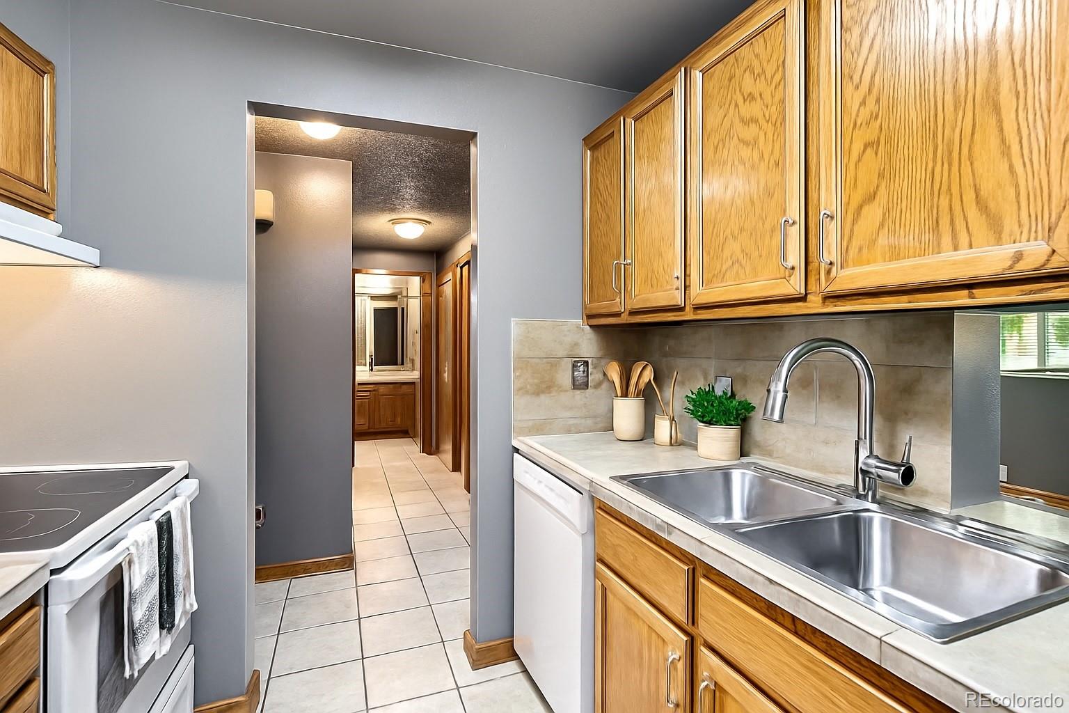 4070 S Atchison Way Unit: 101