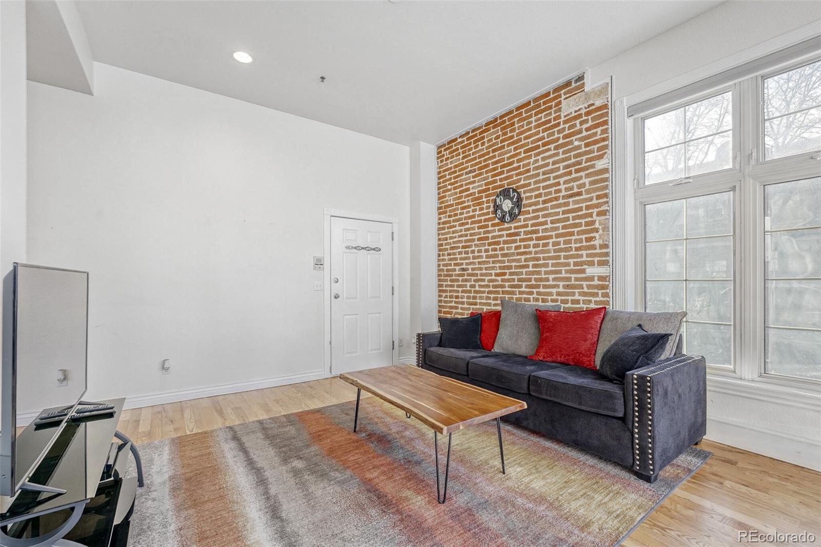 800 E 18th Avenue Unit: 107