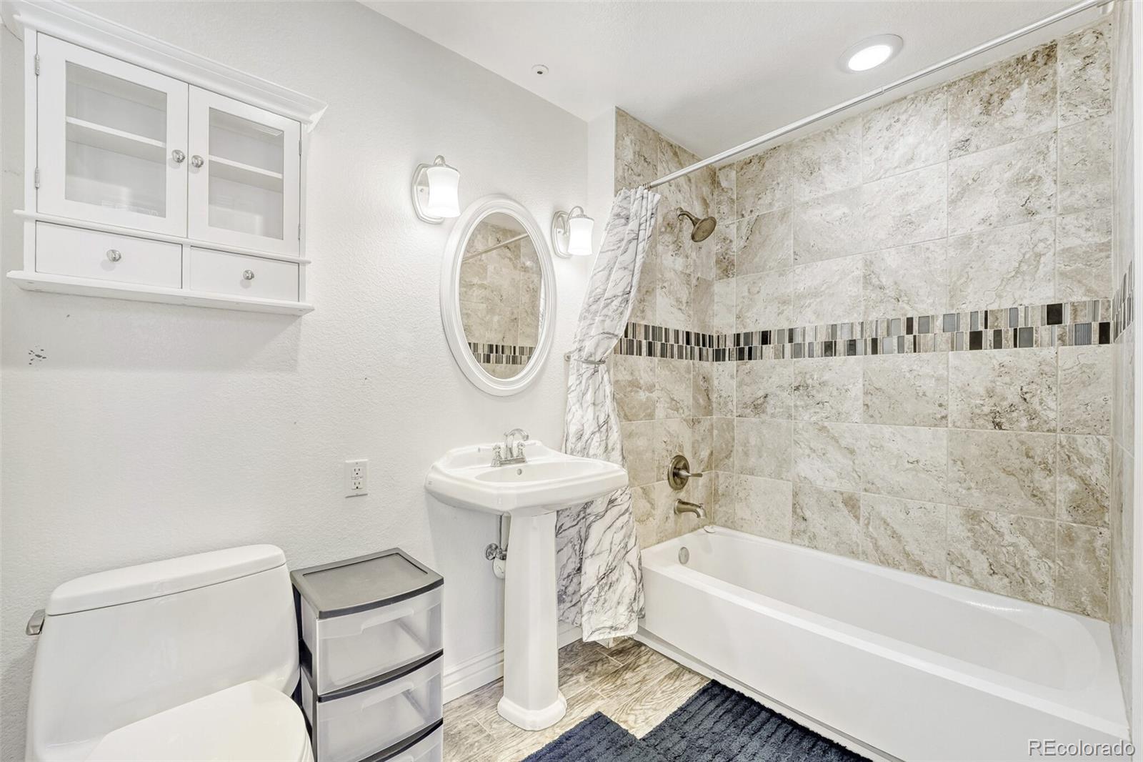 800 E 18th Avenue Unit: 107