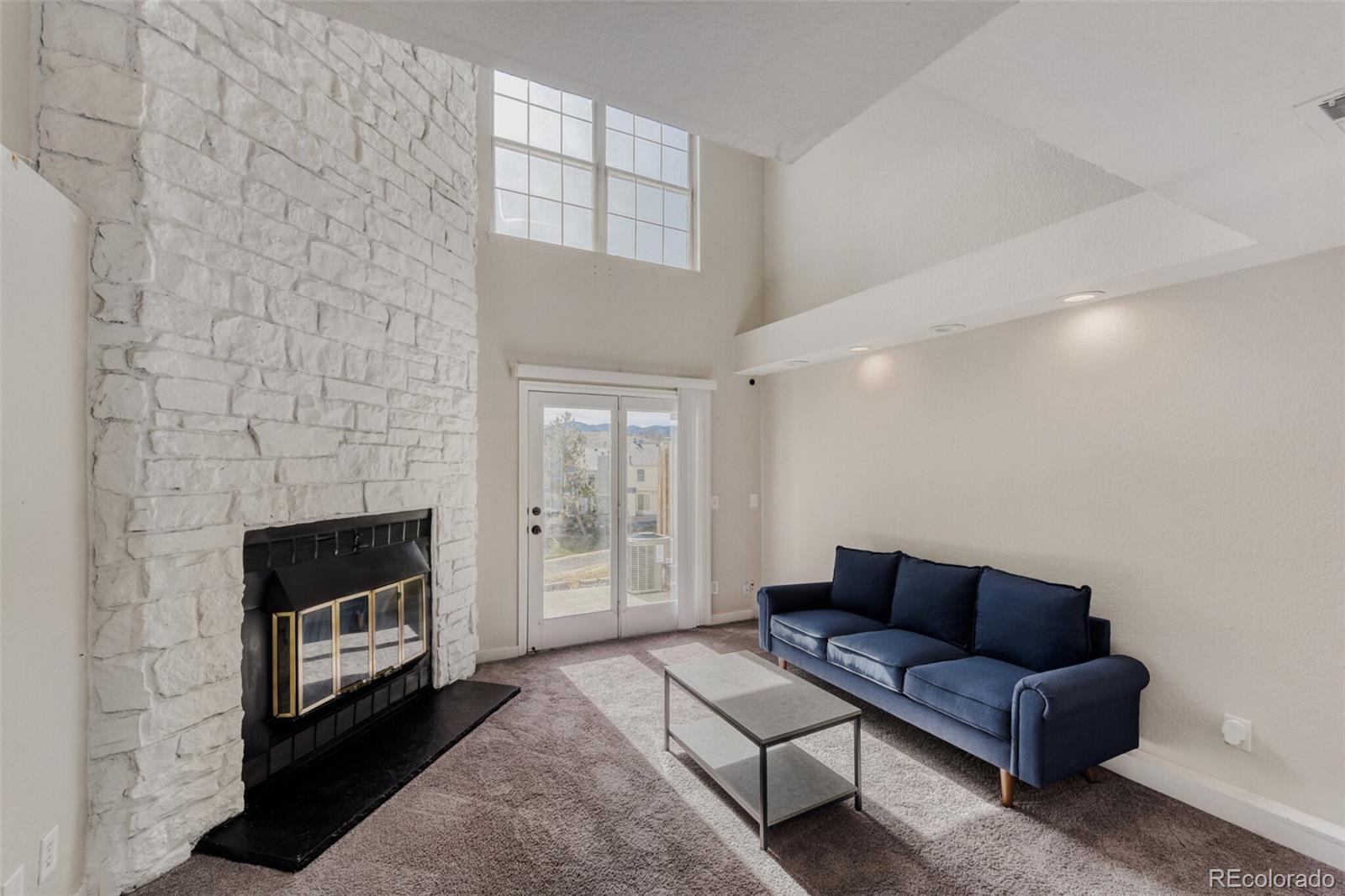 9423 W Ontario Drive