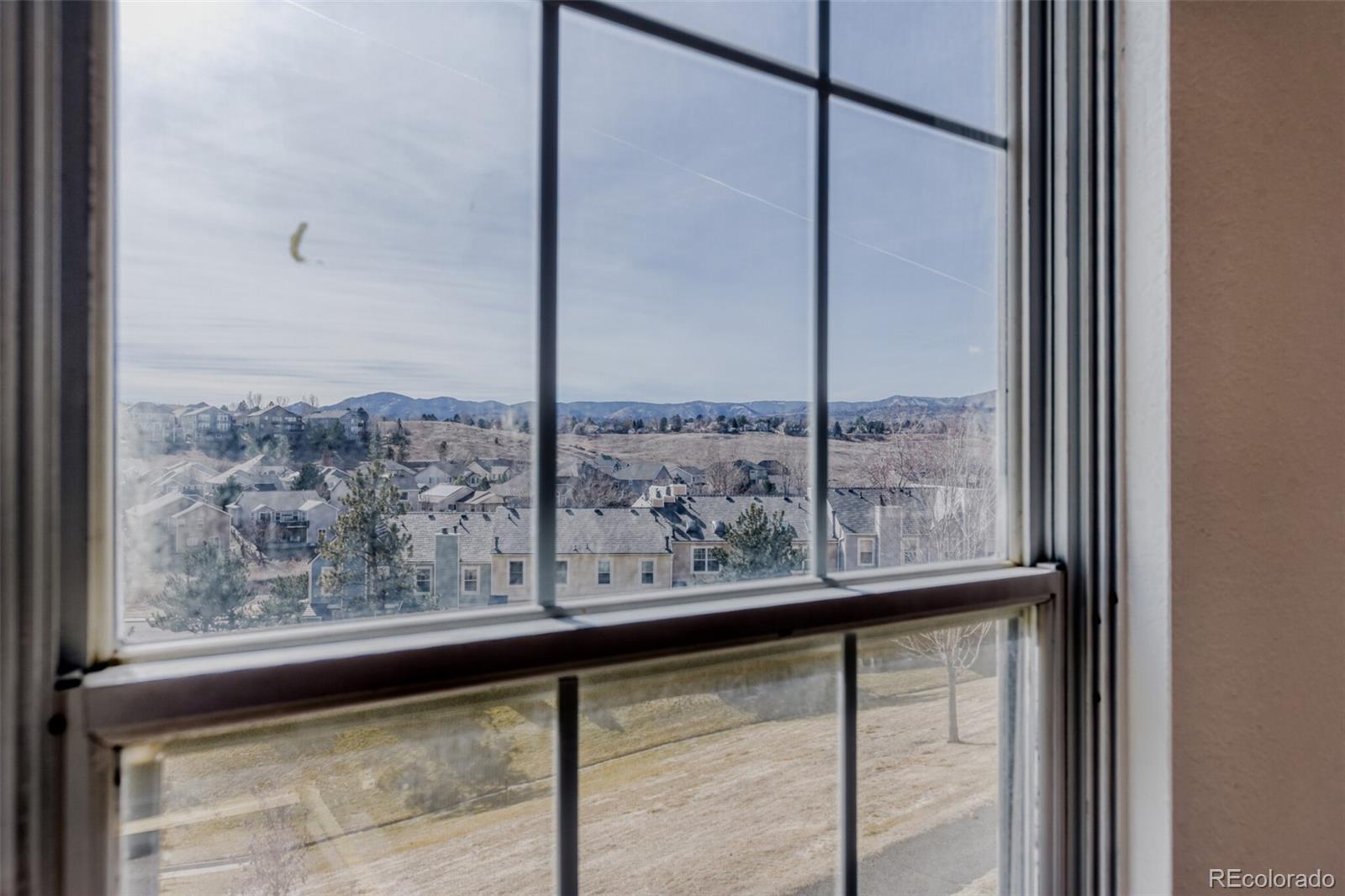 9423 W Ontario Drive