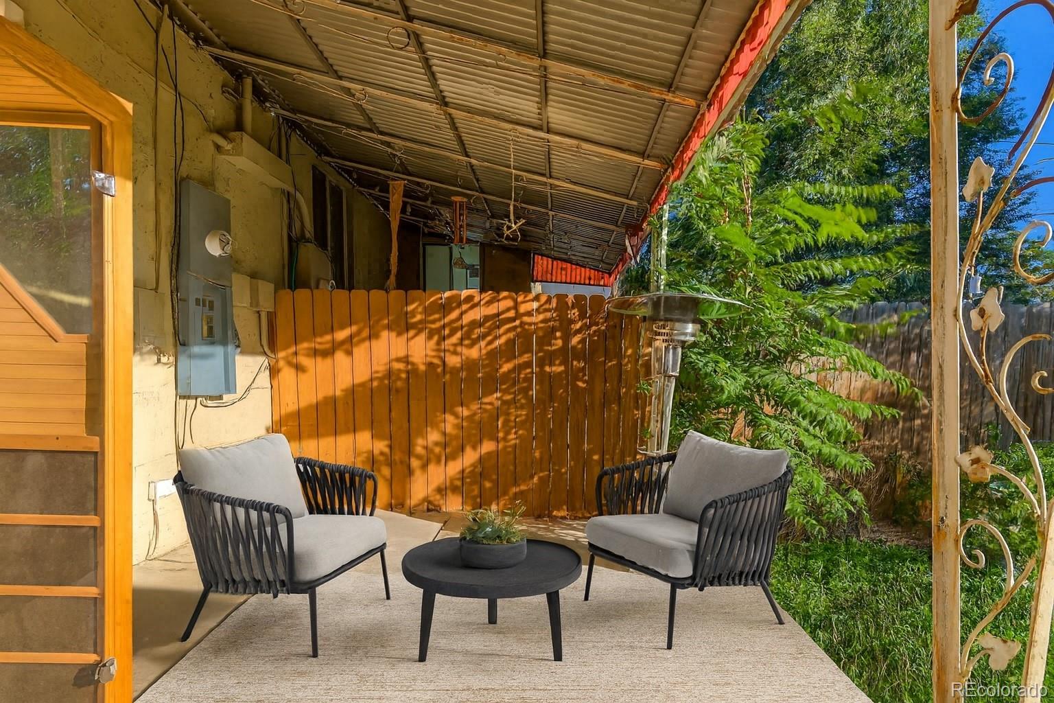 3314 N Josephine Street