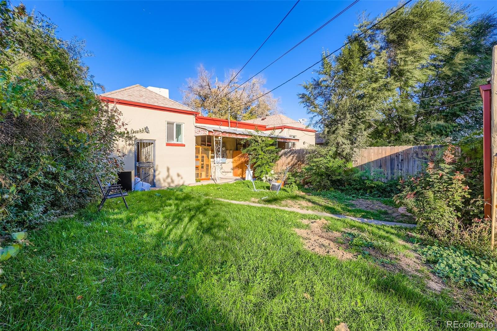 3314 N Josephine Street