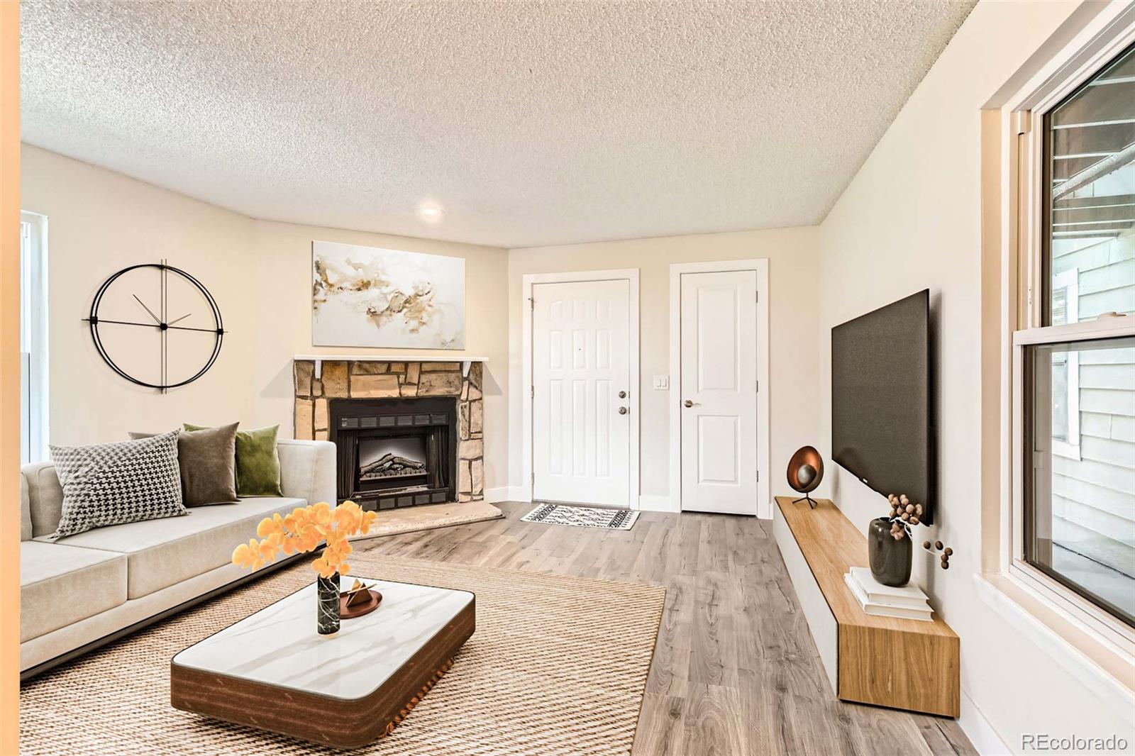 909 S Dawson Way Unit: 2