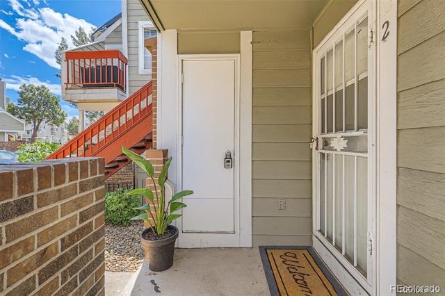 909 S Dawson Way Unit: 2
