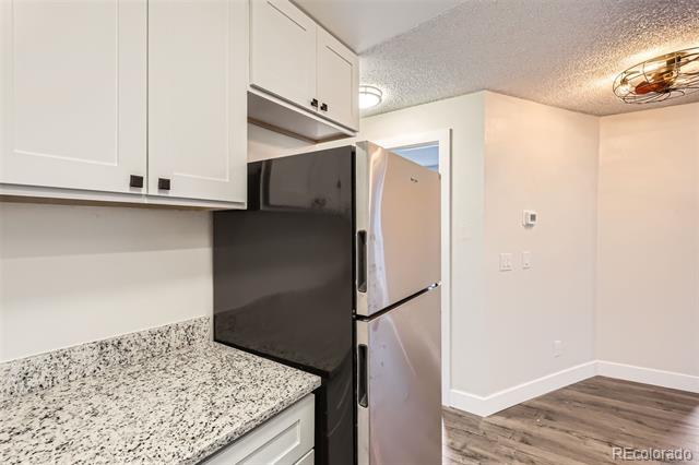 909 S Dawson Way Unit: 2