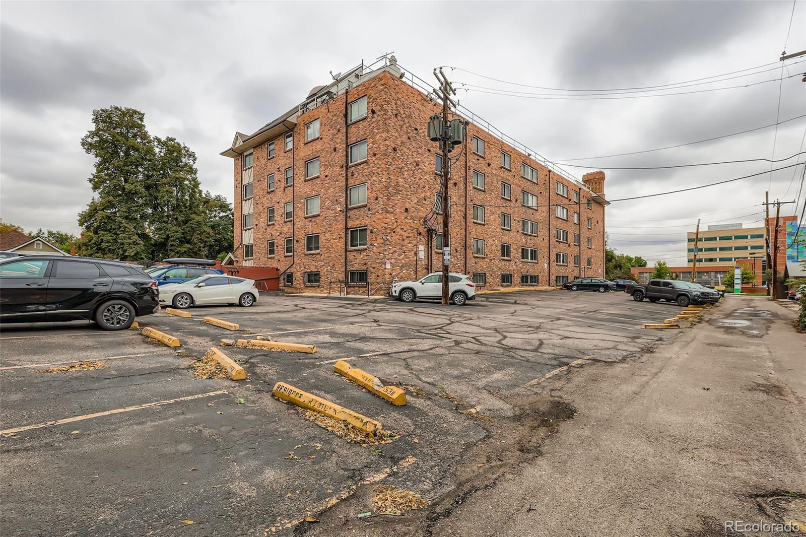 1366 Garfield Street Unit: 209