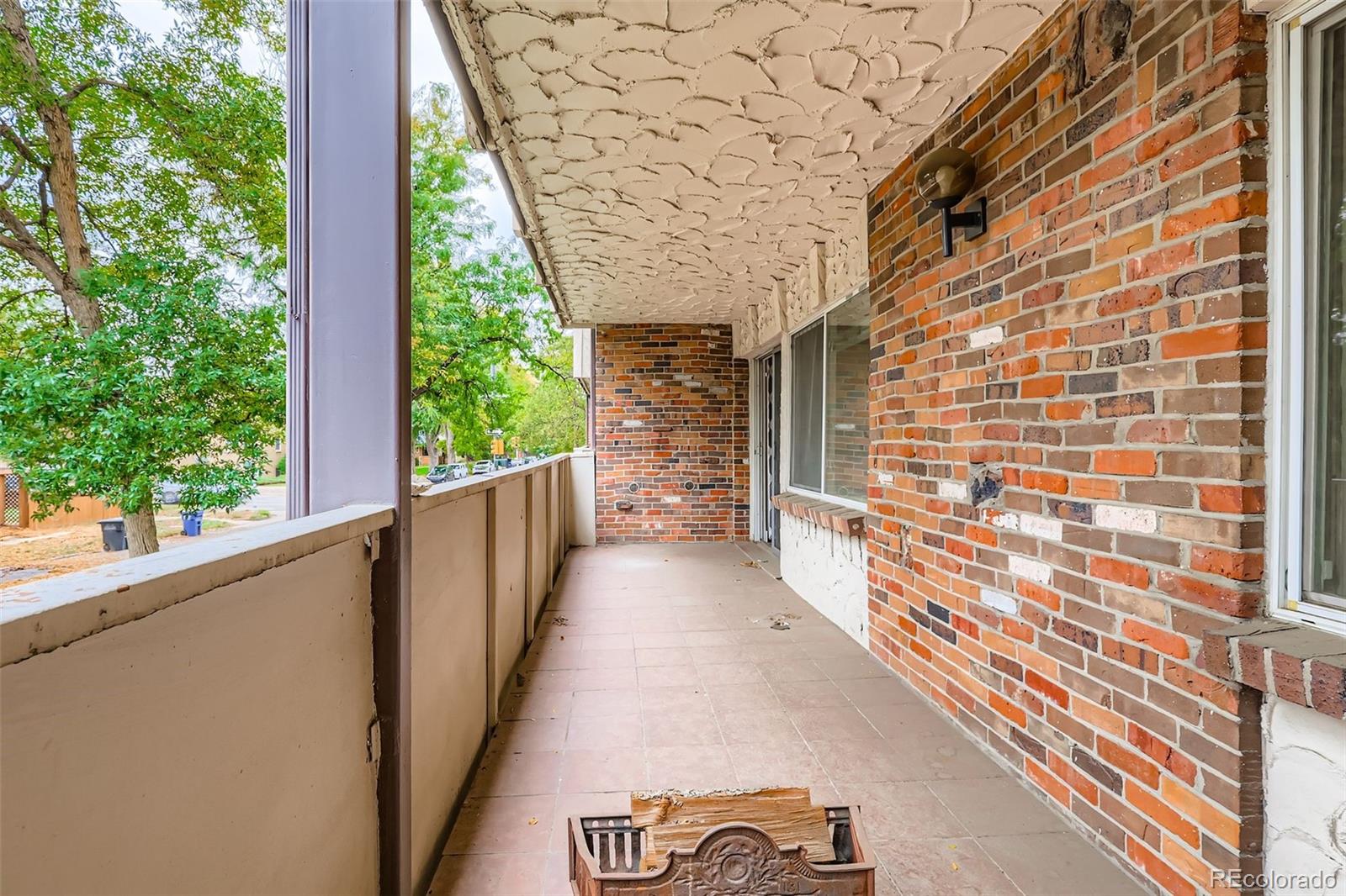 1366 Garfield Street Unit: 209