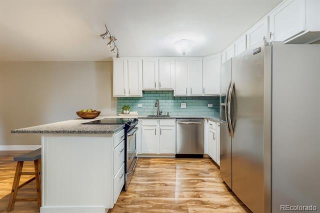 1366 Garfield Street Unit: 209