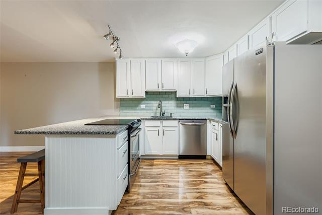 1366 Garfield Street Unit: 209