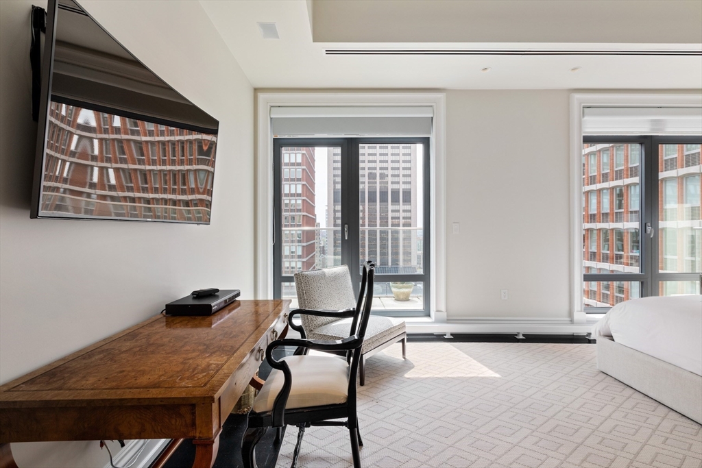 776 Boylston St Unit: PH1D