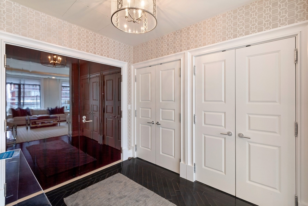 776 Boylston St Unit: PH1D