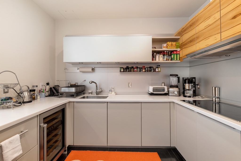 776 Boylston St Unit: PH1D
