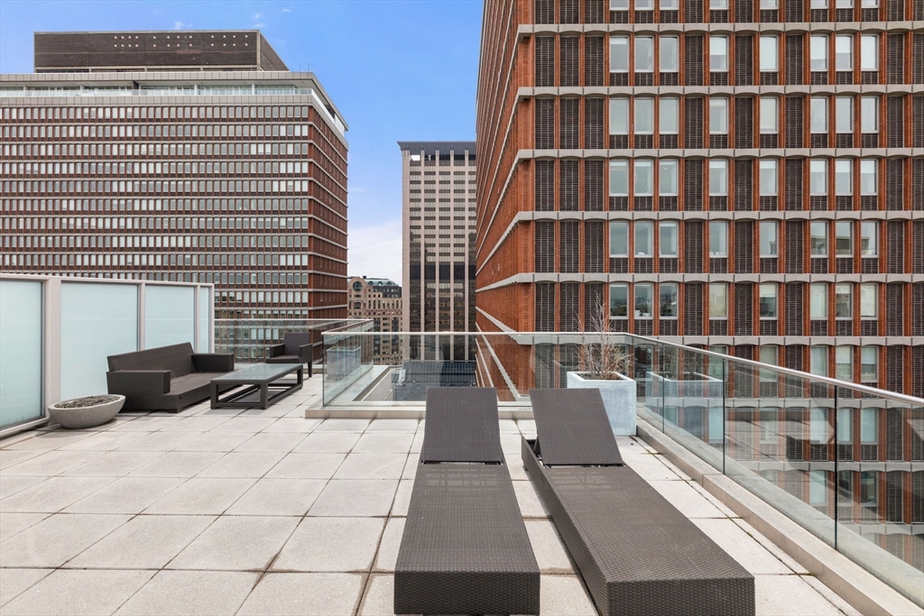 776 Boylston St Unit: PH1D