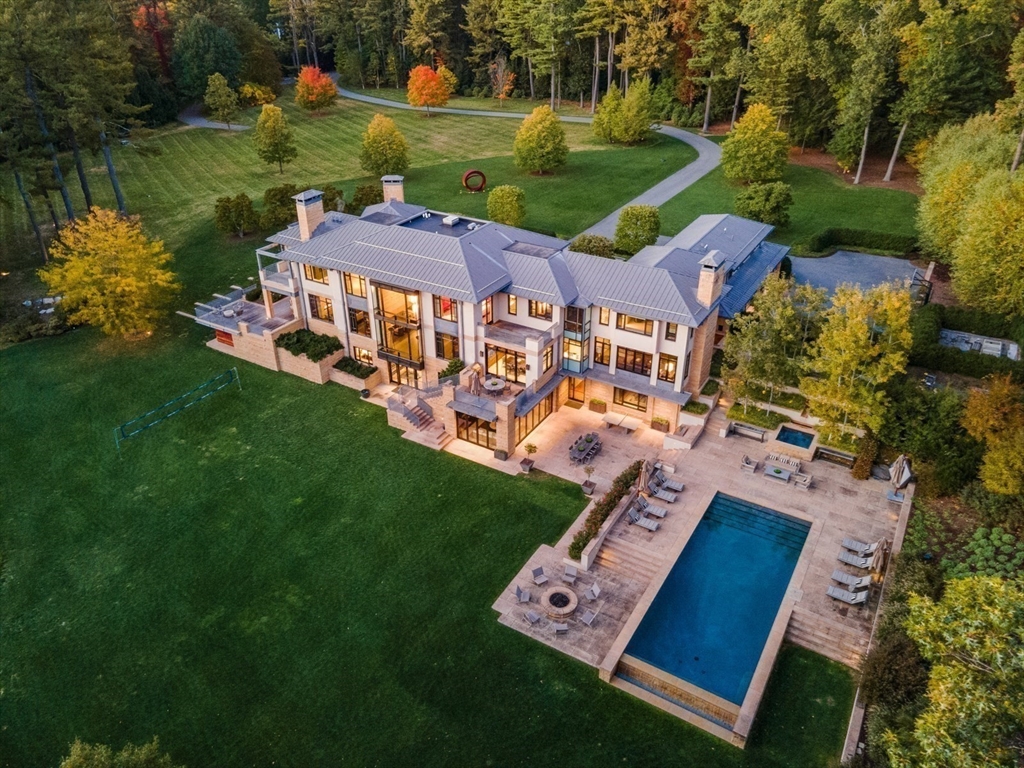 9 Atlas Lane
