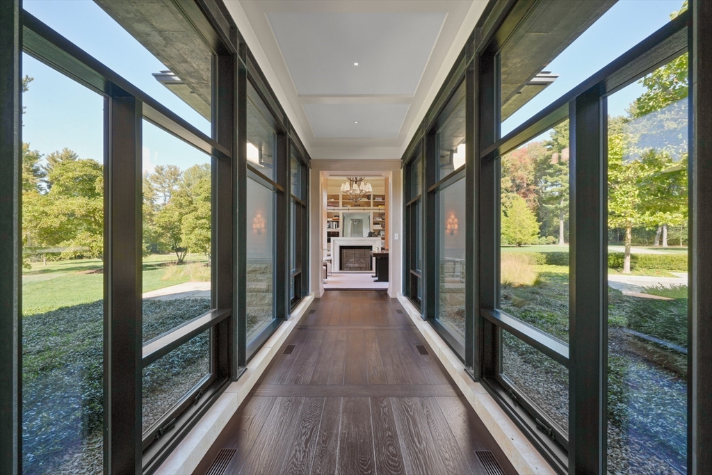9 Atlas Lane